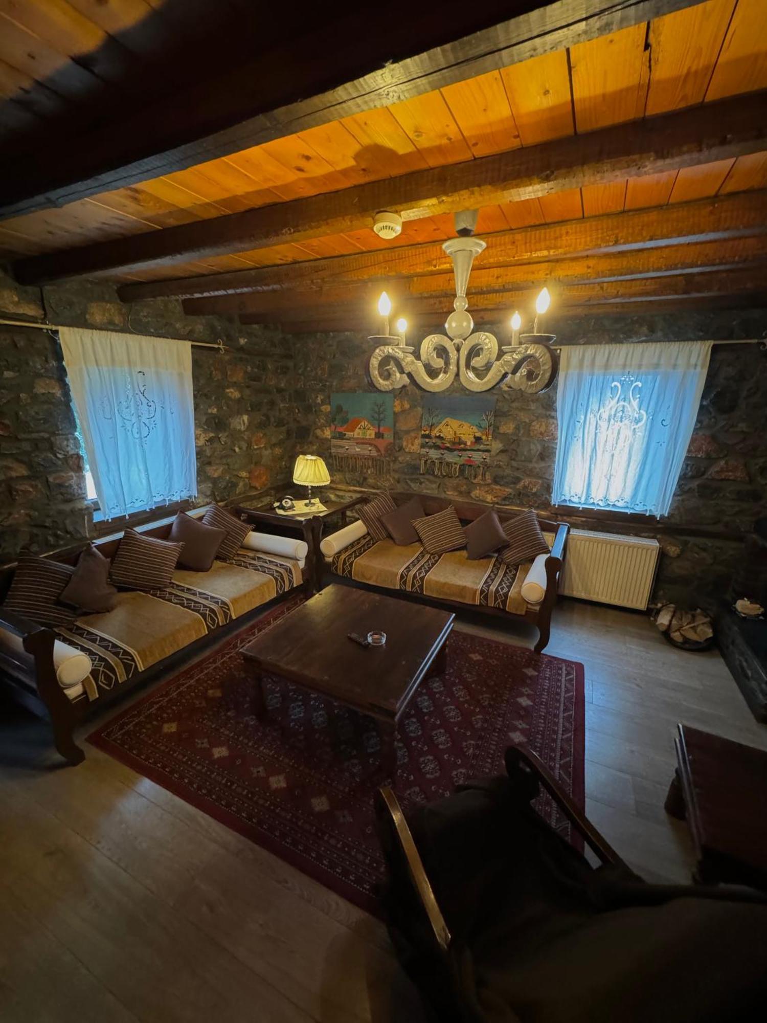 Chalet Asteras Tou Vorra Agios Athanasios  Exterior photo