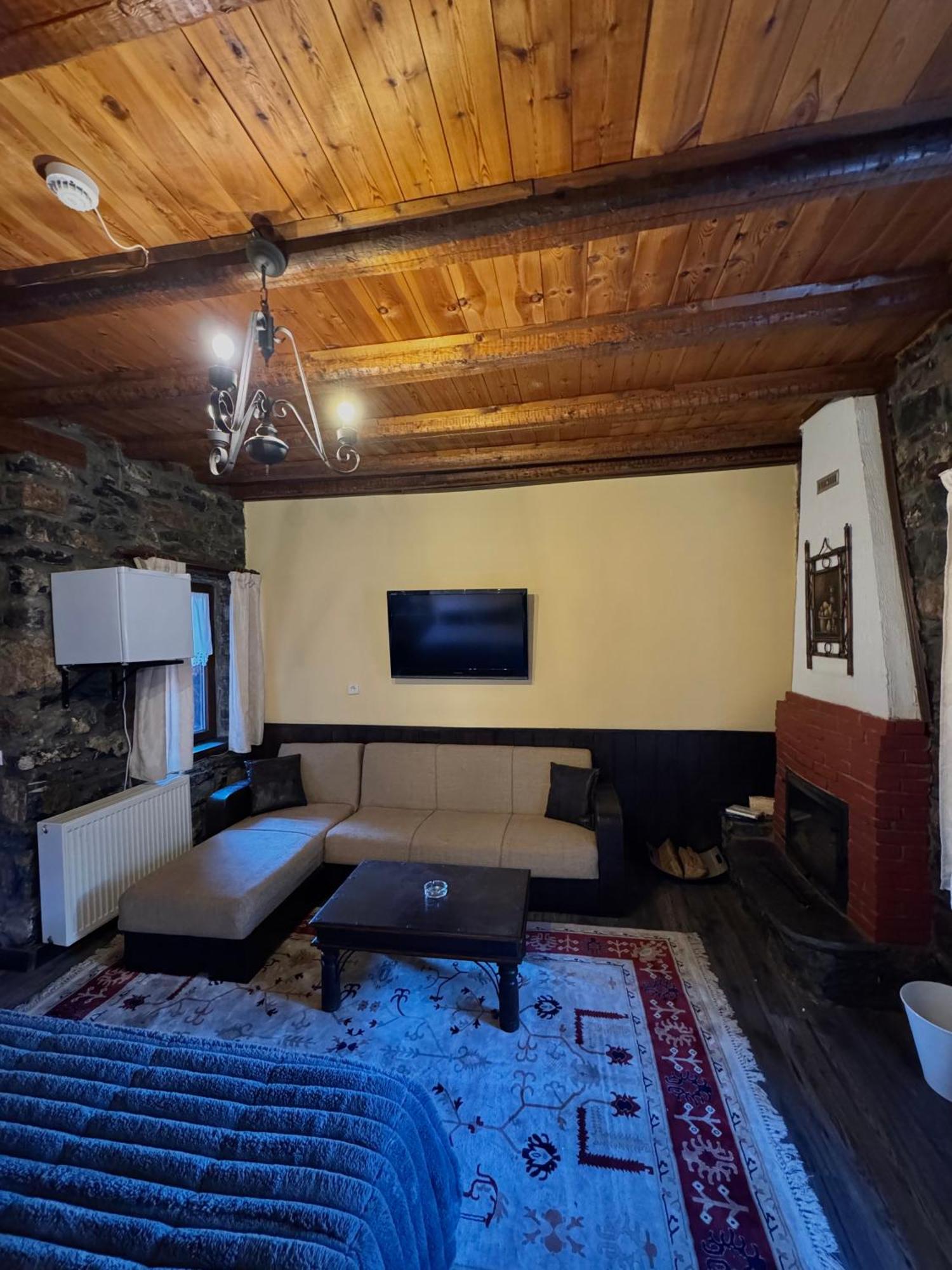 Chalet Asteras Tou Vorra Agios Athanasios  Exterior photo